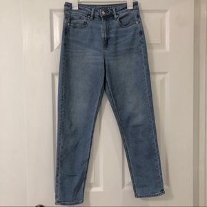 American Eagle High Rise Mom Jean